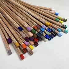 Luminance Pencil: Anthraquinoid Pink (571)